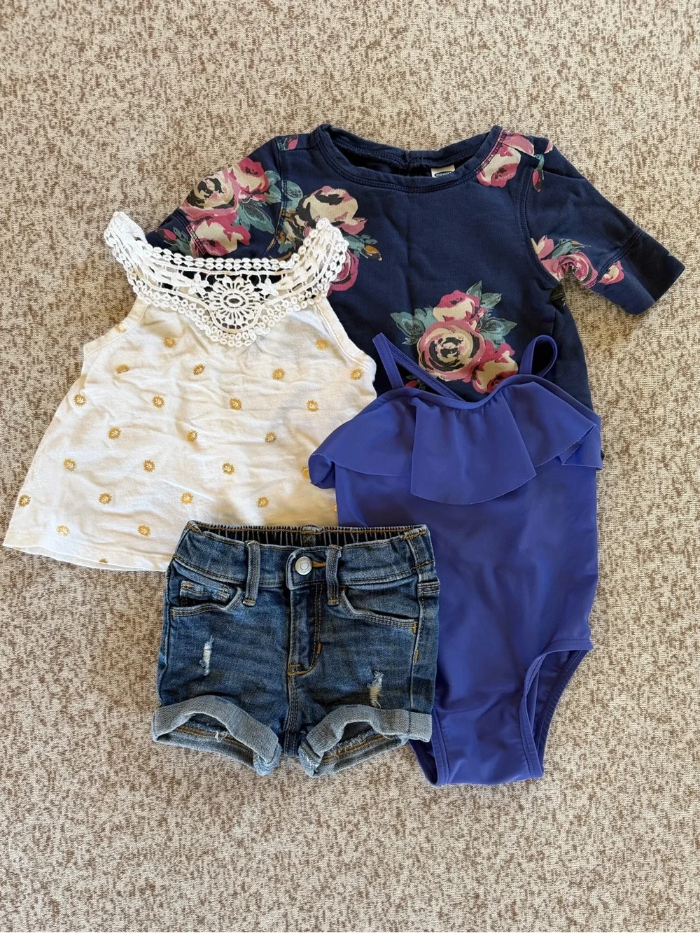 Old Navy 4 Piece Summer Outfit Bundle